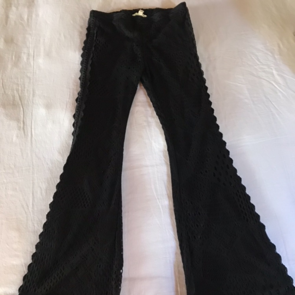 Staring at Stars flare crochet pant